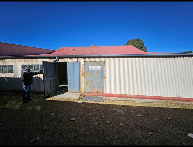 150M² WAREHOUSE TO LET IN KRUGERSDORP CENTRAL
